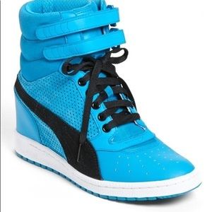 Sky Wedge Sneakers